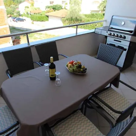 In - Insel Krk 35462 مالينسكا