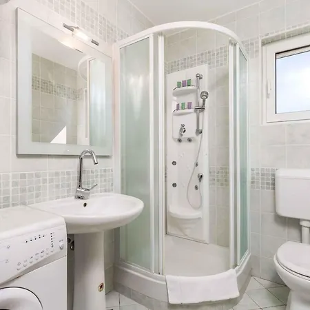 In - Insel Krk 35462 شقة مالينسكا